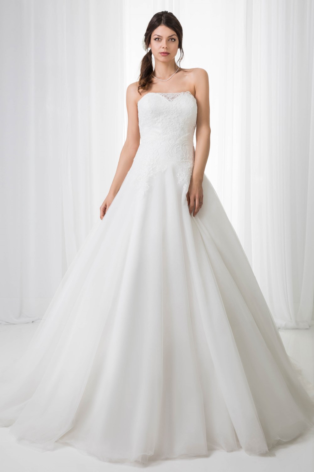 Wedding dresses Collezione - Claudia : C483 